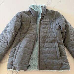 Northface Reversible Mossbud Swirl Jacket Girls - Size MEDIUM